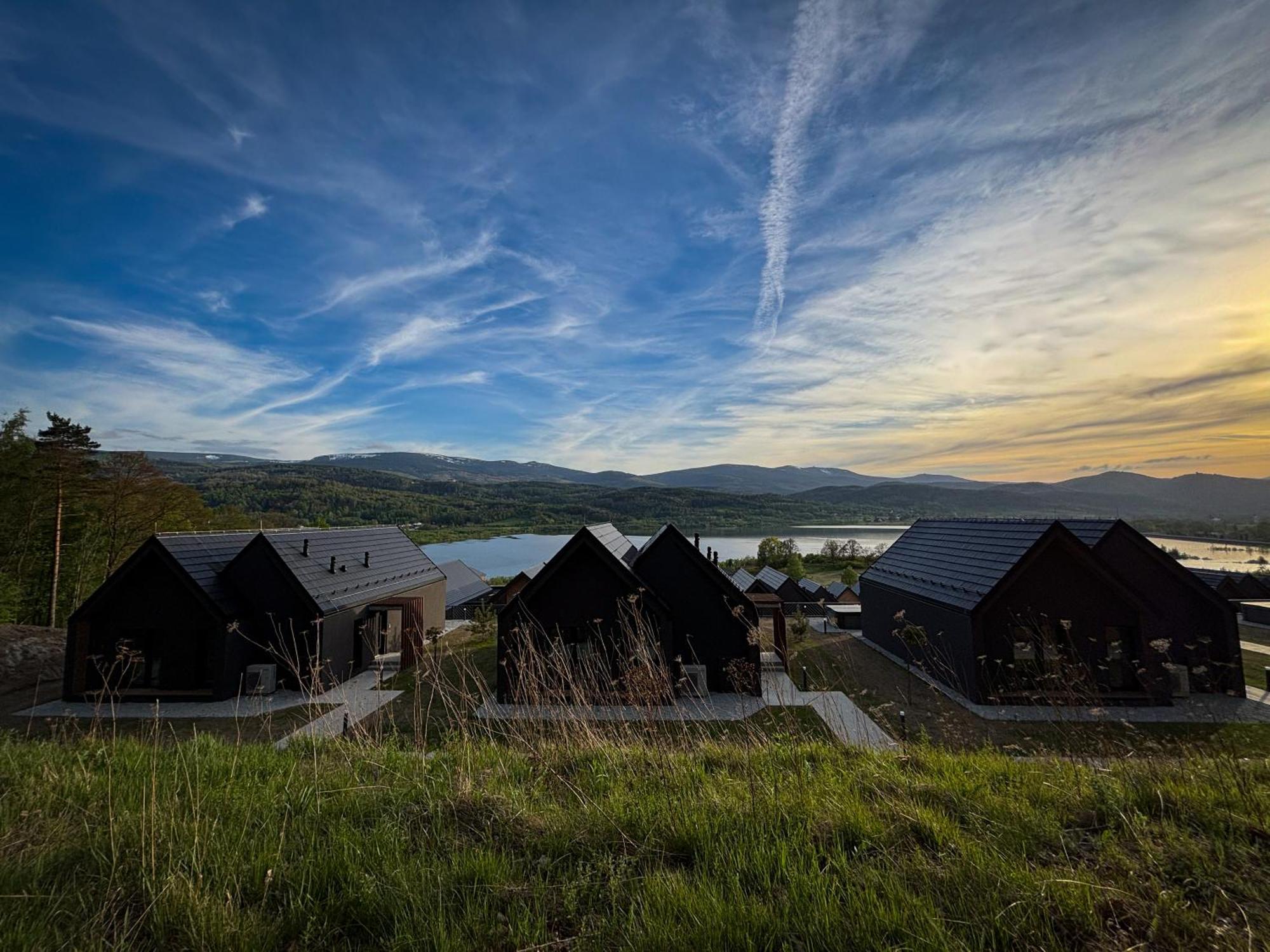 Sosnówka Wille W Lake Hill Karkonosze Resort & Spa מראה חיצוני תמונה